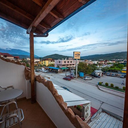 Hotel Shpella Μπεράτ Εξωτερικό φωτογραφία