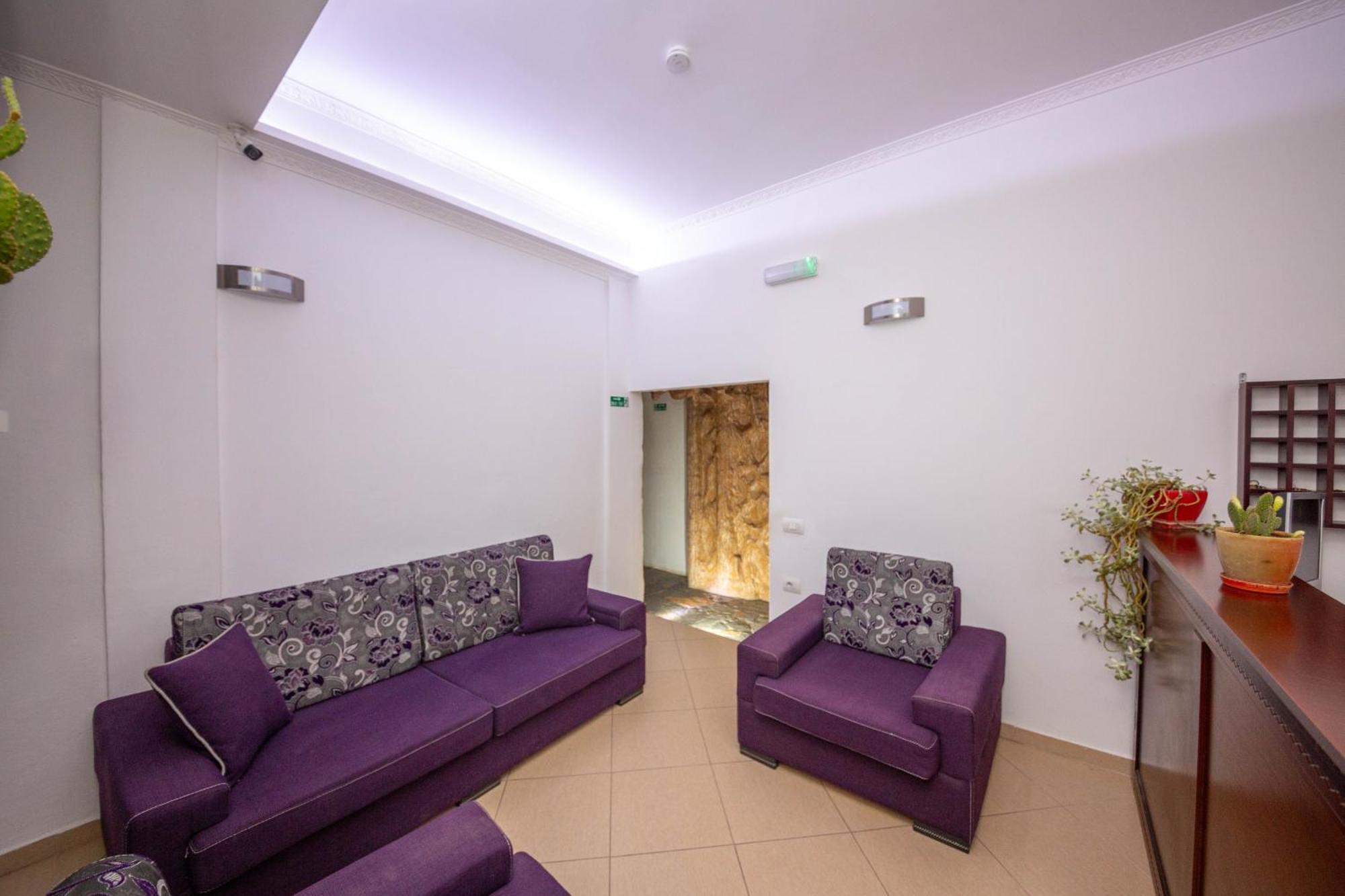Hotel Shpella Μπεράτ Εξωτερικό φωτογραφία