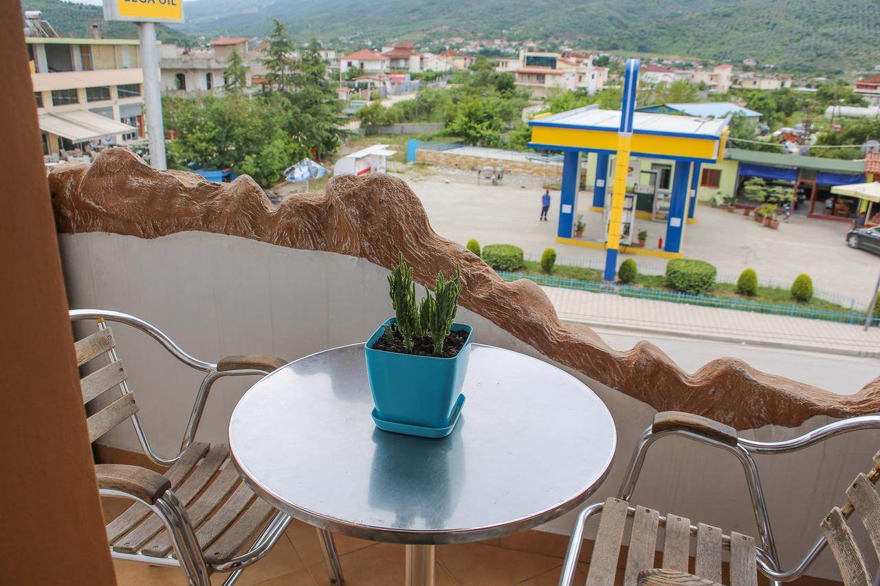 Hotel Shpella Μπεράτ Εξωτερικό φωτογραφία