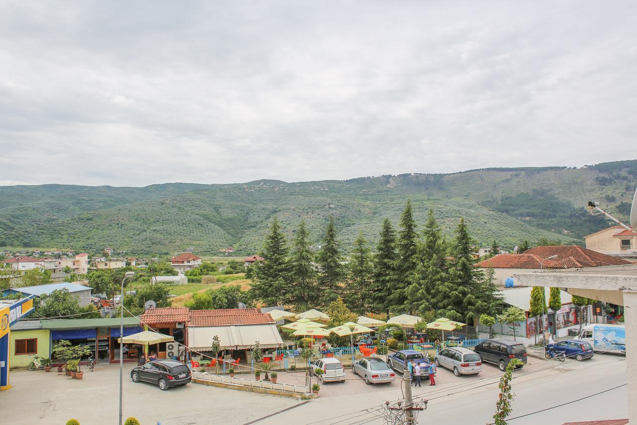 Hotel Shpella Μπεράτ Εξωτερικό φωτογραφία