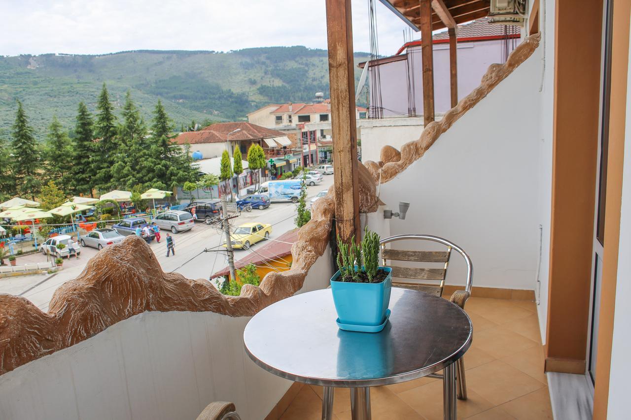 Hotel Shpella Μπεράτ Εξωτερικό φωτογραφία